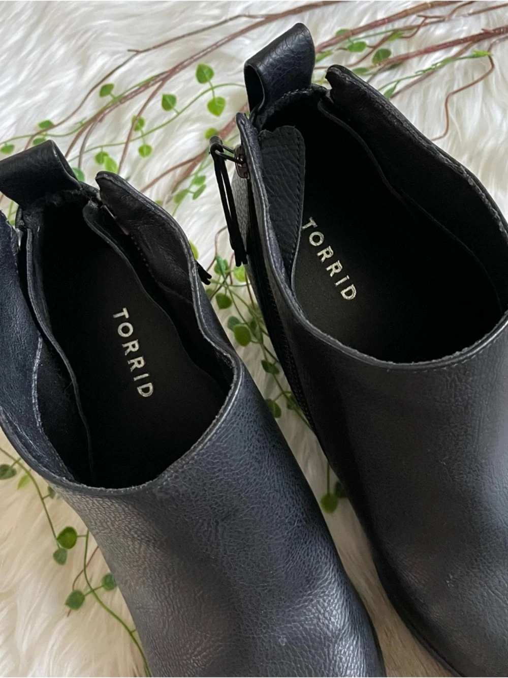 Torrid Side Zip Heel Bootie Ankle Boot Size 10.5 WW